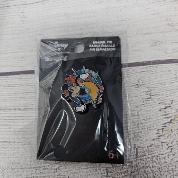 NWT! Loungefly Disney Enamel Pin Mini Mouse Hawaiian Pin - Picture 1 of 2